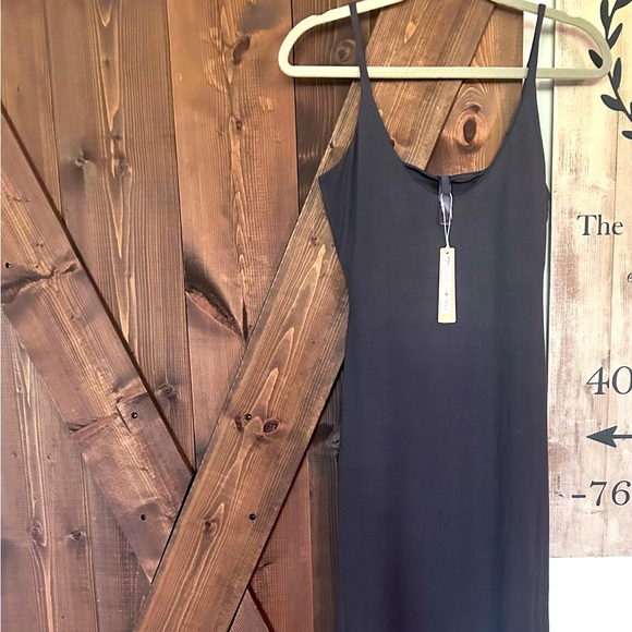 SKIMS Charcoal Midi Dress - Picture 1 of 3